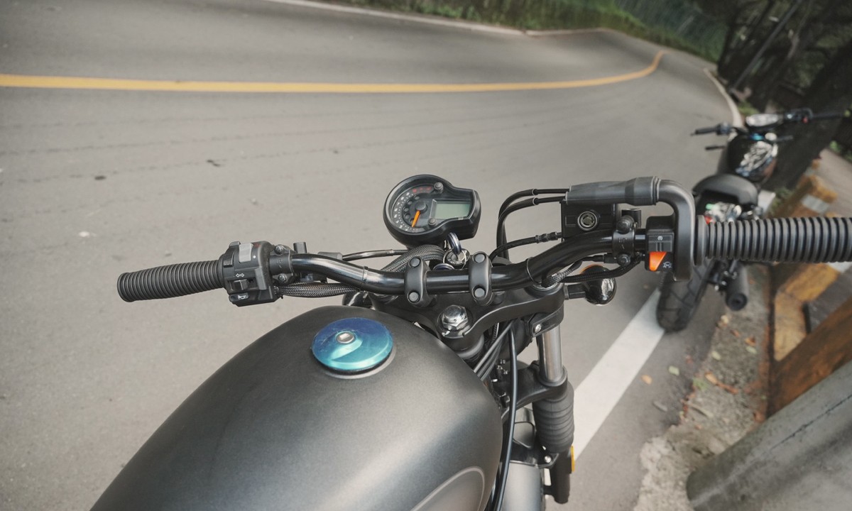 아퀼라300B